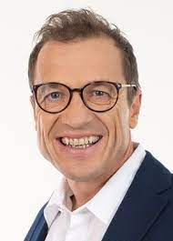 Dr. Wolfgang Feil